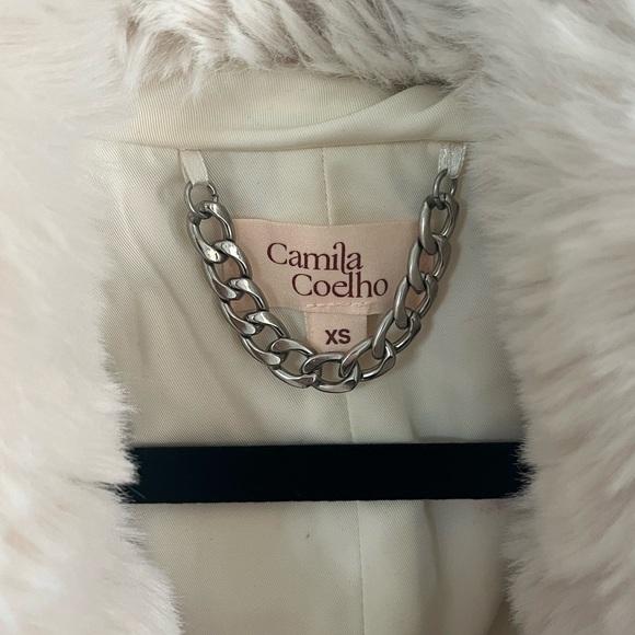 Camila Coelho- Francisca Coat - Picture 3 of 3